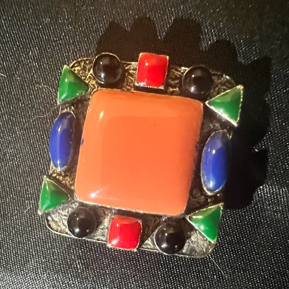 Colorful Geometric Statement button cover - Picture 2 of 3